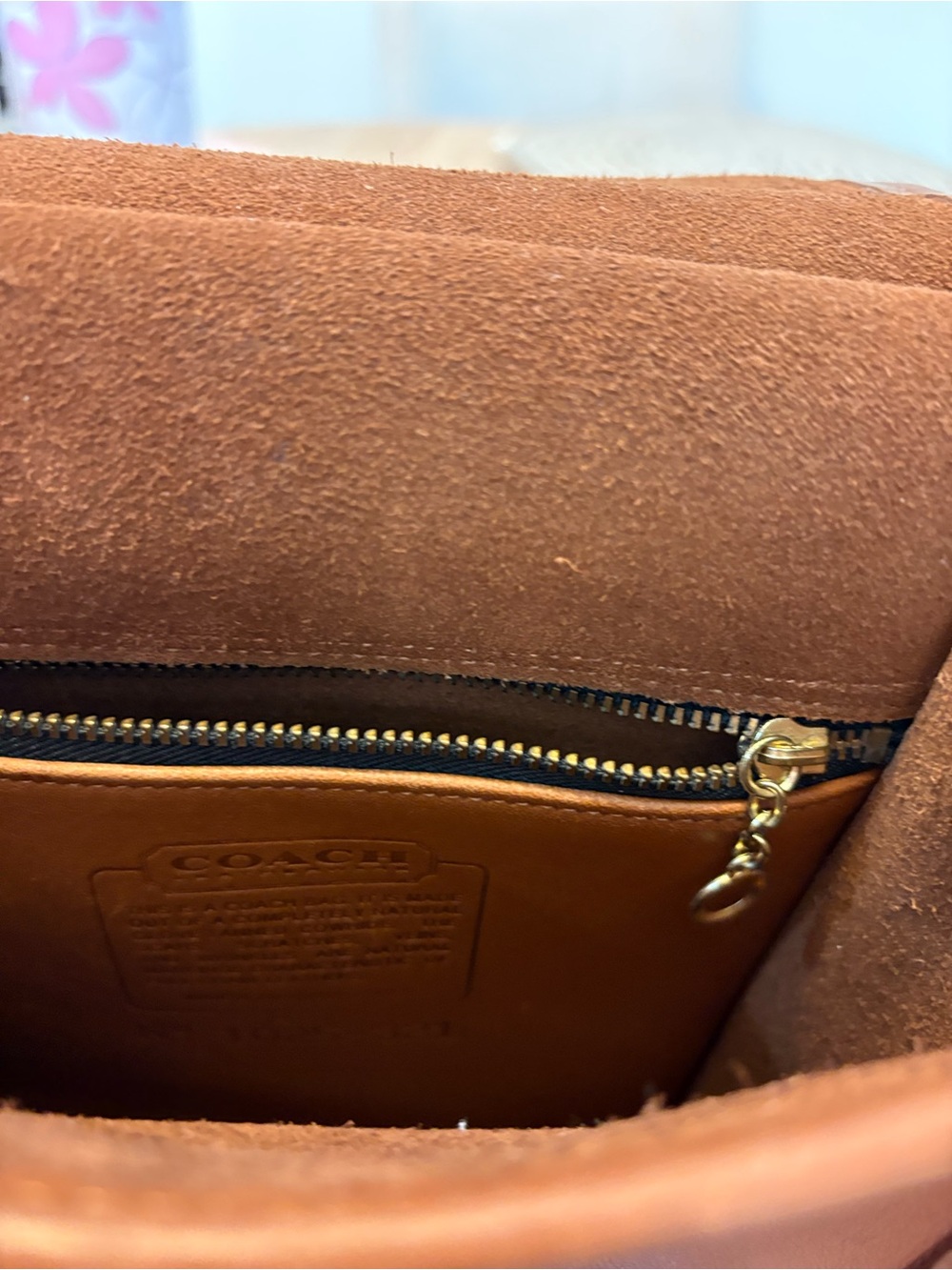 Vintage Coach Murphy Crossbody bag in British Tan leather. - Picture 9 of 11